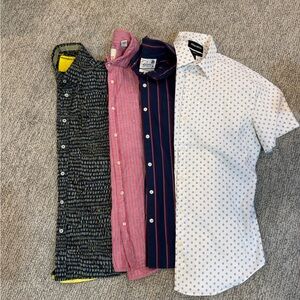 Men’s Short Sleeve Button Up Bundle. Size M.